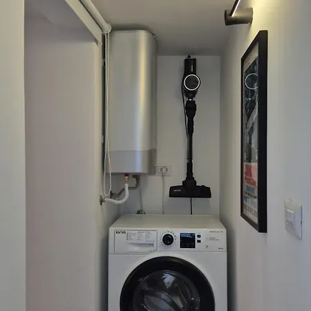 Un Incantevole Sul Maggiore Apartament Oggebbio